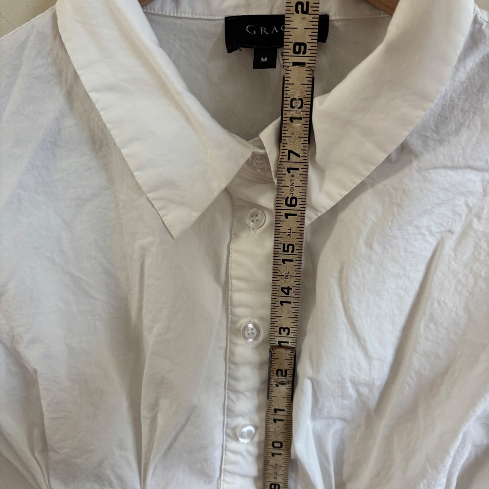 Gracia White 3D Floral Applique Mesh Sleeve Button Down Blouse Size M - Picture 5 of 9